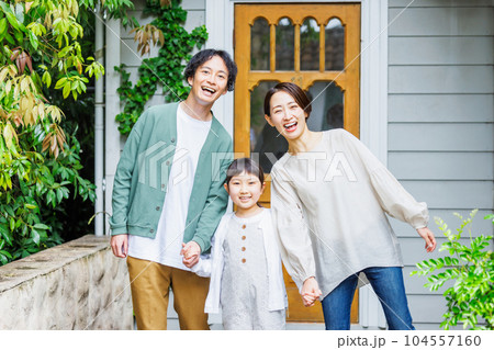家族 親子 マイホーム 家族 親子 マイホーム 104557160