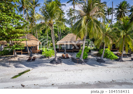 Aerial view of Haad Tien Beach and resort in Shark Bay, koh Tao, Thailand 104558431