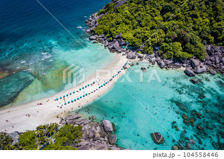 Aerial view of Koh Nang Yuan island in koh Tao, Thailand Aerial view of Koh Nang Yuan island in koh Tao, Thailand 104558446