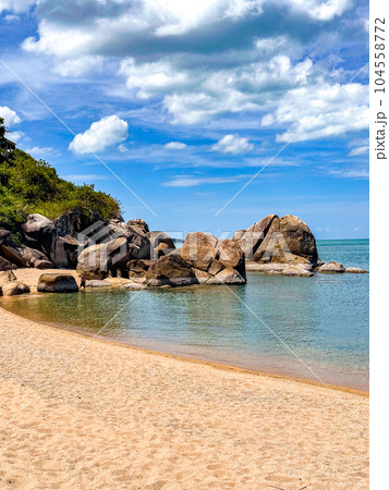 Lamai beach resort in Koh Samui, Thailand Lamai beach resort in Koh Samui, Thailand 104558772