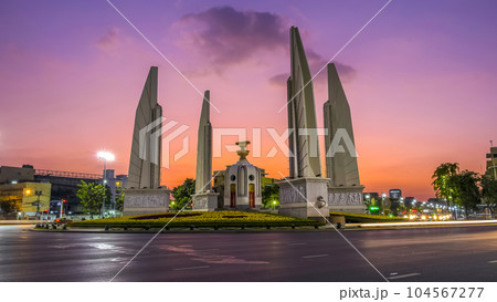 Moment of Democracy monument at Dusk (Bangkok, Thailand) Moment of Democracy monument at Dusk (Bangkok, Thailand) 104567277