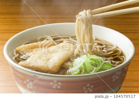 きつねうどん 104570517