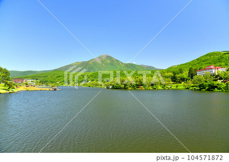 白樺湖/池の平ホテル~蓼科山方面を望む(長野県立科町)【2023.7】 白樺湖/池の平ホテル~蓼科山方面を望む(長野県立科町)【2023.7】 104571872
