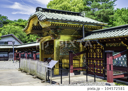 上野公園　上野東照宮　金色殿　唐門　国指定重要文化財 104572581