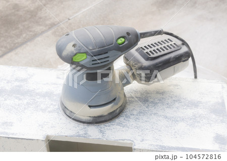 サンダー 104572816