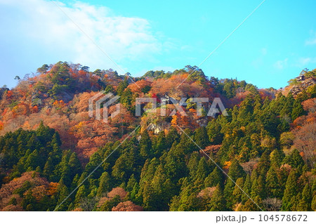 立石寺　山寺　紅葉　黄葉 104578672