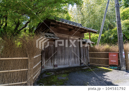中山道赤坂宿 お茶屋屋敷跡の景色 中山道赤坂宿 お茶屋屋敷跡の景色 104581792