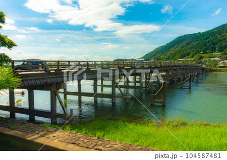 【京都風景】嵐山は平安の貴族が愛した風光明媚な地 【京都風景】嵐山は平安の貴族が愛した風光明媚な地 104587481