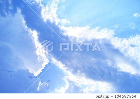 青空と雲イメージ 青空と雲イメージ 104597854