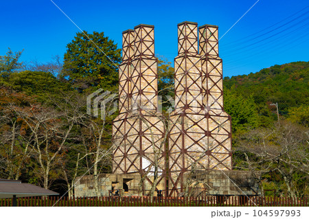 【世界遺産　明治日本の産業革命遺産】秋晴れの韮山反射炉2　静岡県伊豆の国市 104597993