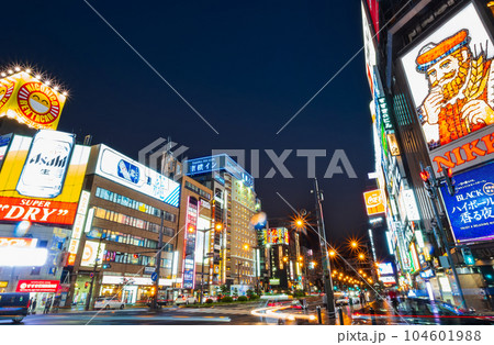 札幌 夜のすすきの 札幌 夜のすすきの 104601988