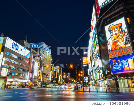 札幌 夜のすすきの 札幌 夜のすすきの 104601990