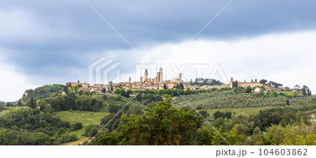 Panoramic view of San Gimignano, an ancient town in Tuscany, Italy 104603862