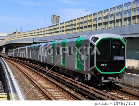 大阪メトロ中央線の400系電車 104627111