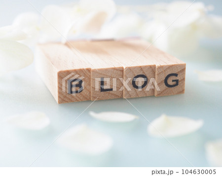 木のブロックを使ったBLOGの文字、さわやかで可愛らしいBLOGイメージ 木のブロックを使ったBLOGの文字、さわやかで可愛らしいBLOGイメージ 104630005