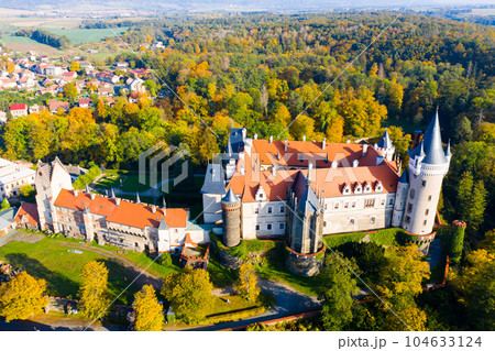 Zleby castle (Zamek Zleby), Czech Republic 104633124