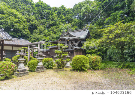 治田神社　本殿（奈良県高市郡明日香村） 104635166