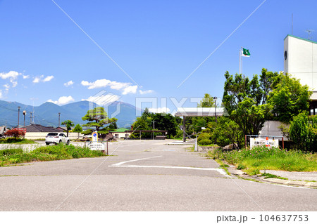 立科町役場付近より浅間山方面を望む(長野県立科町)【2023.7】 104637753