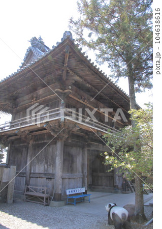 四国霊場第1番札所「霊山寺」仁王門 四国霊場第1番札所「霊山寺」仁王門 104638616