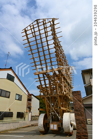 七尾 青柏祭　魚町　でか山　骨組みの山「地山」　七尾市 104639298