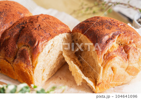 食パン型カフェオレパン 104641096