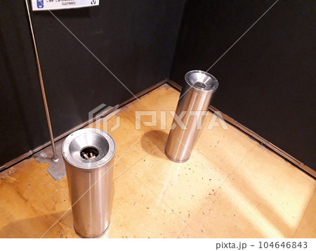 喫煙ブース 104646843