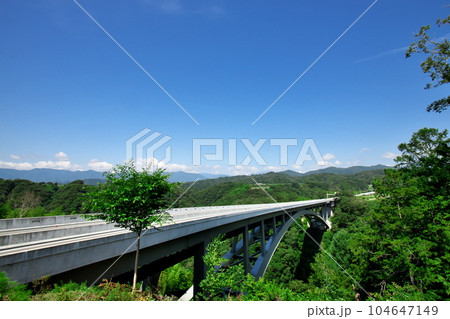 初夏の天龍峡大橋　(そらさんぽ天竜峡)　1 104647149