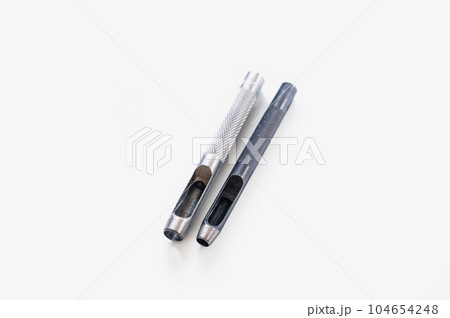 穴あけポンチ 穴あけポンチ 104654248