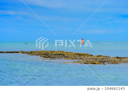 View of the reef rocks of Espelho Beach, Porto Seguro - Bahia View of the reef rocks of Espelho Beach, Porto Seguro - Bahia 104662143