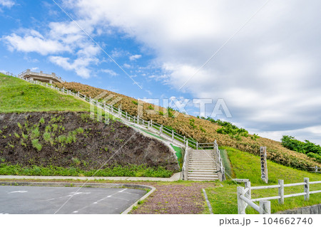眺瞰台 竜泊ライン 最高地点 展望台 360度のパノラマ景観 眺瞰台 竜泊ライン 最高地点 展望台 360度のパノラマ景観 104662740