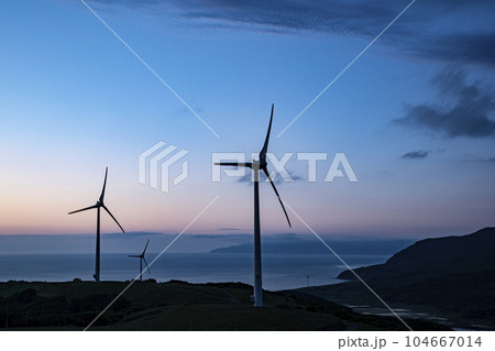 風力発電 104667014
