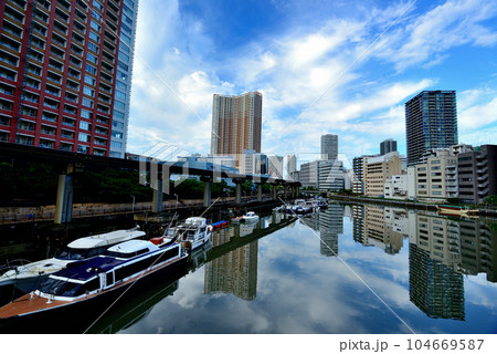 芝浦アイランドの超高層ビル群の風景 芝浦アイランドの超高層ビル群の風景 104669587
