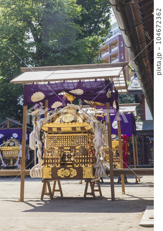 神輿 祭り 伝統行事 春 夏祭り お祭り 豪華な神輿 神輿 祭り 伝統行事 春 夏祭り お祭り 豪華な神輿 104672362