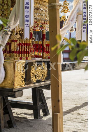 神輿　祭り　伝統行事　春　夏祭り　お祭り　豪華な神輿 104672372