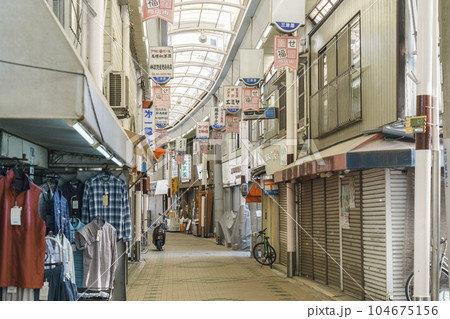 なつかしい空気の漂う三津屋商店街（大阪市淀川区三津屋北） 104675156