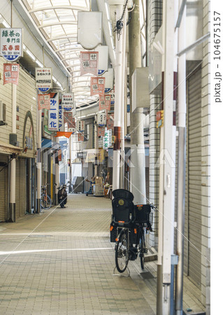 なつかしい空気の漂う三津屋商店街（大阪市淀川区三津屋北） 104675157