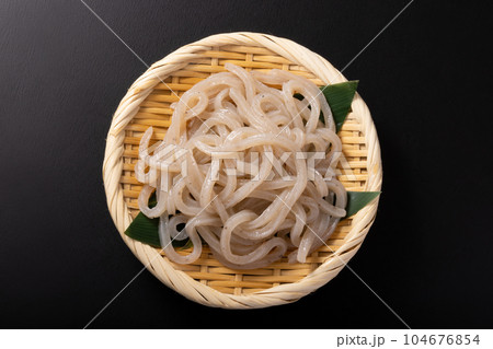 しらたき 糸こんにゃく しらたき 糸こんにゃく 104676854