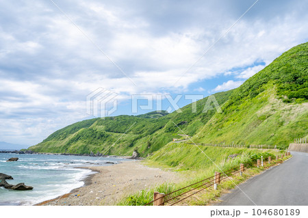 竜泊ライン　津軽半島　海岸線 104680189