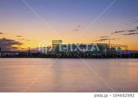 アクアマリンふくしま夕景 アクアマリンふくしま夕景 104682992