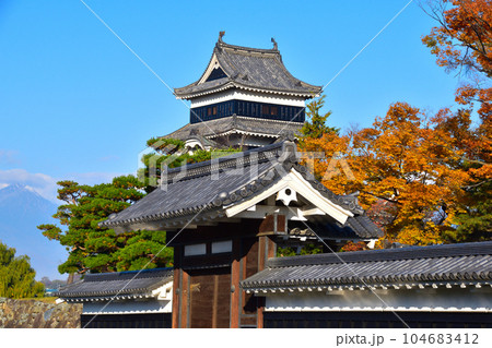 秋 松本城 秋 松本城 104683412
