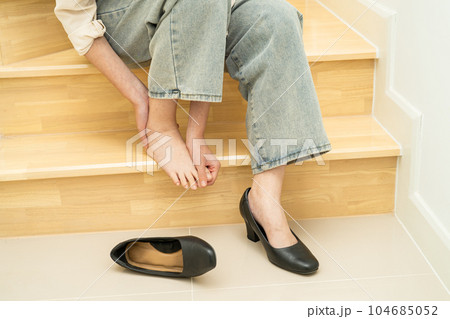 Asian lady woman patient fall down the stairs because slippery surfaces Asian lady woman patient fall down the stairs because slippery surfaces 104685052