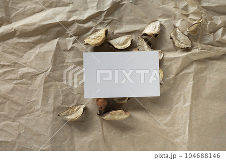 エコな背景にカード 104688146