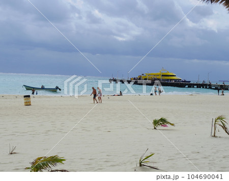 メキシコ合衆国　カンクーン　街並み20 104690041