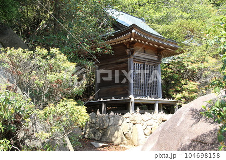 安芸国宮島の初夏の一日 104698158