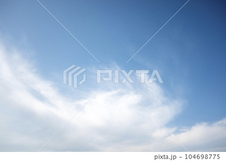 夏の空 青空 イメージ 【東京都】 夏の空 青空 イメージ 【東京都】 104698775