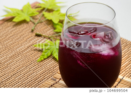 赤紫蘇ジュース 104699504