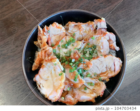ざんぎ丼 ザンギ丼 鶏ざんぎ からあげ丼 唐揚げ丼 ざんぎ丼 ザンギ丼 鶏ざんぎ からあげ丼 唐揚げ丼 104703434