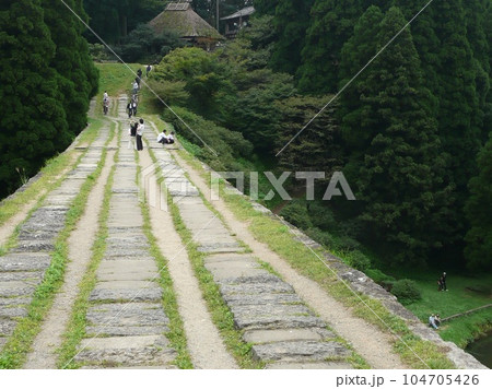 熊本県山都町 石造りアーチ橋「通潤橋」導水管 104705426