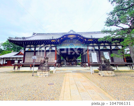 京都 御香宮神社の拝殿 京都 御香宮神社の拝殿 104706131