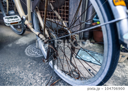 素材 錆びた自転車 素材 錆びた自転車 104706900